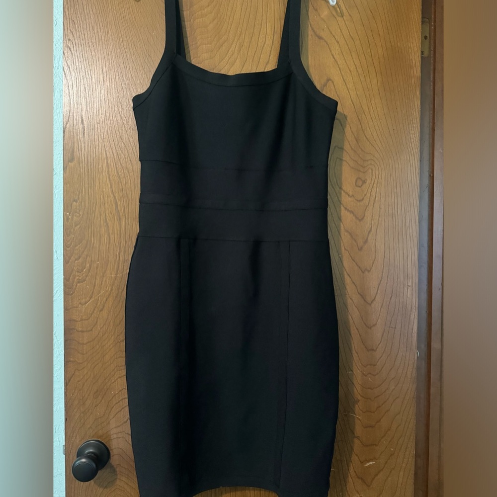 Super cute bodycon LBD! New with tags
